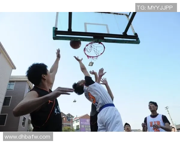 李磊畅谈篮球生涯与成长历程的点滴回顾与感悟 李磊畅谈篮球生涯与成长历程的点滴回顾与感悟